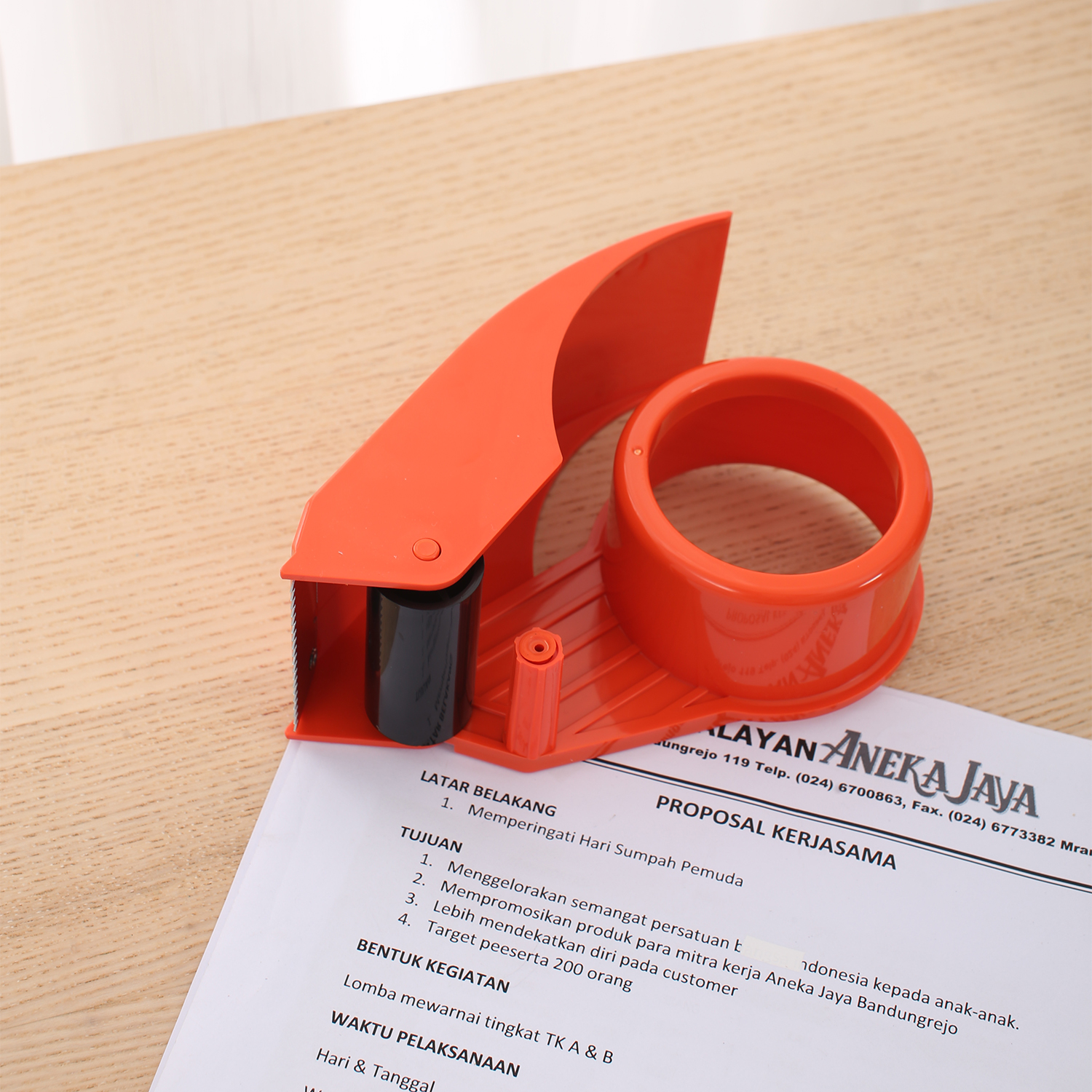 Deli-E801 Packing Tape Dispenser