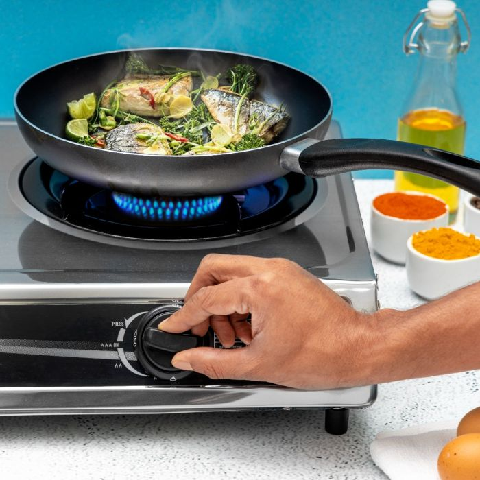 Stainless Steel Gas Cooker, Auto Piezo Ignition, | Triple Gas Burner | Low Gas Consumption | FFD | Cast Iron Mixing Tube