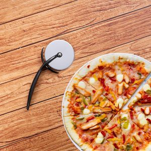 Royalford Pizza Cutter Wheel - Stainless Steel - Black - RF4643