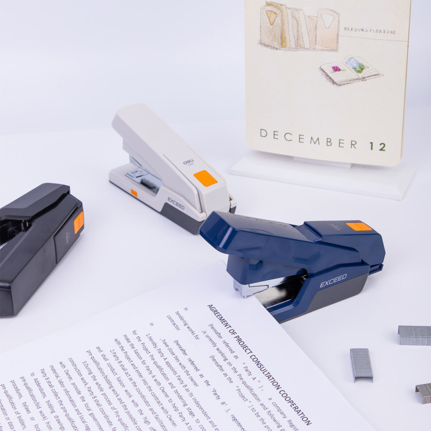 Deli-E0476 Effortless Stapler