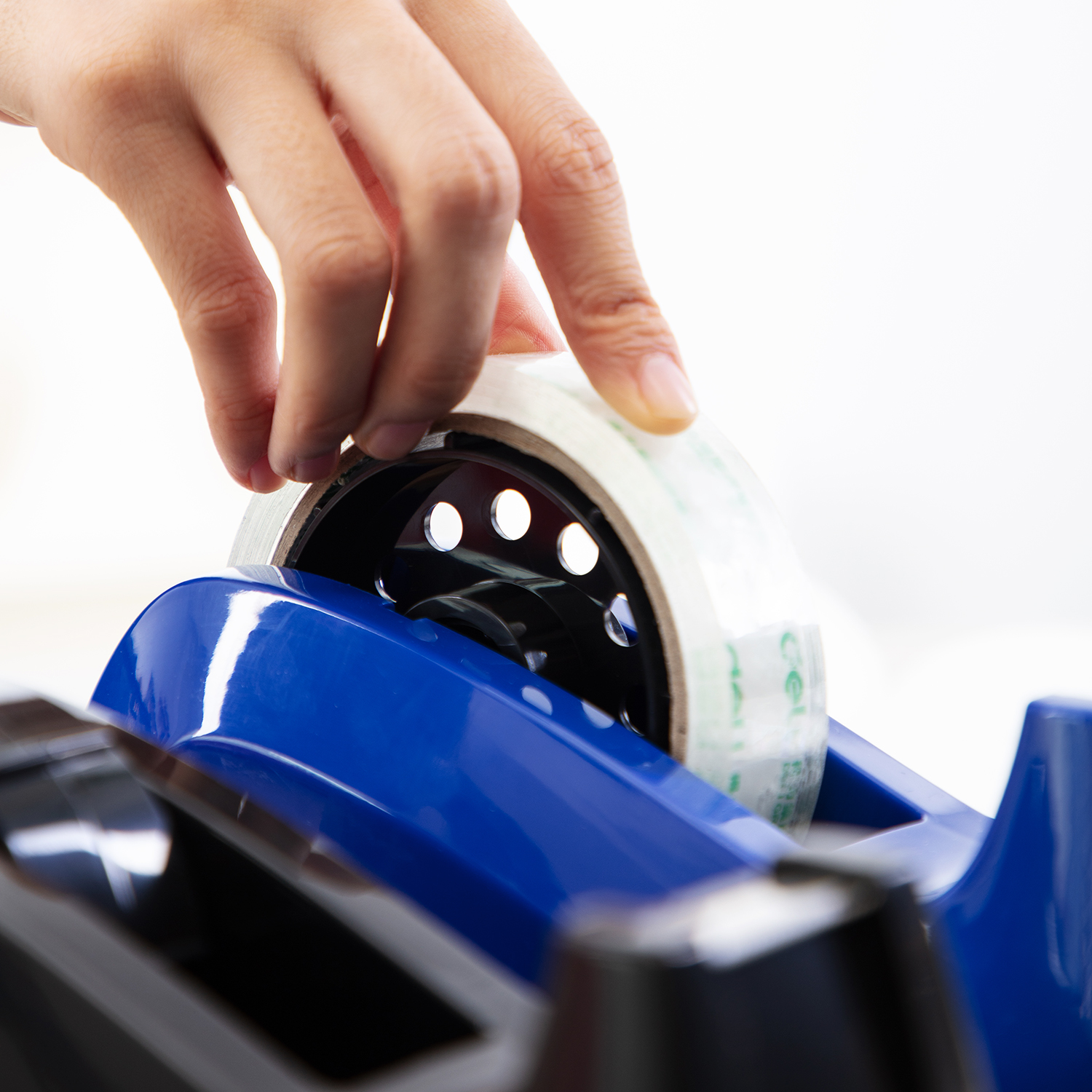 Deli-E816 Tape Dispenser