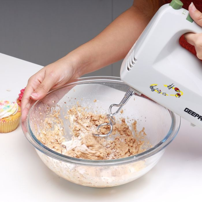 Geepas GHM2001 160W Hand Mixer - Professional Electric Handheld Mixer For Baking - 5 Speed Function, Includes Stainless Steel Beaters & Dough Hooks, Eject Button