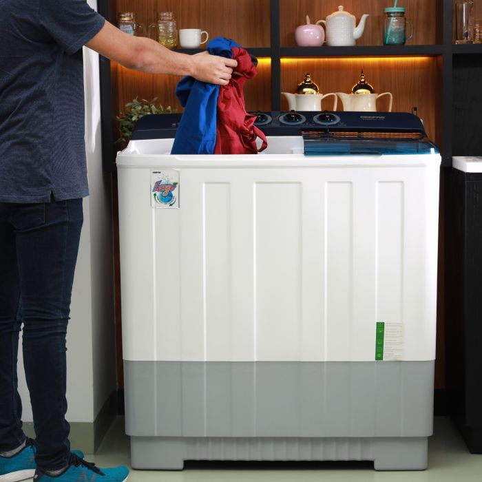 Geepas GSWM6491 Semi-Automatic Washing Machine, 18KG - Portable Twin Tub Design - Transparent Tub Covers - Magic Filter - High Graded & ABS Body - Big Pulsator