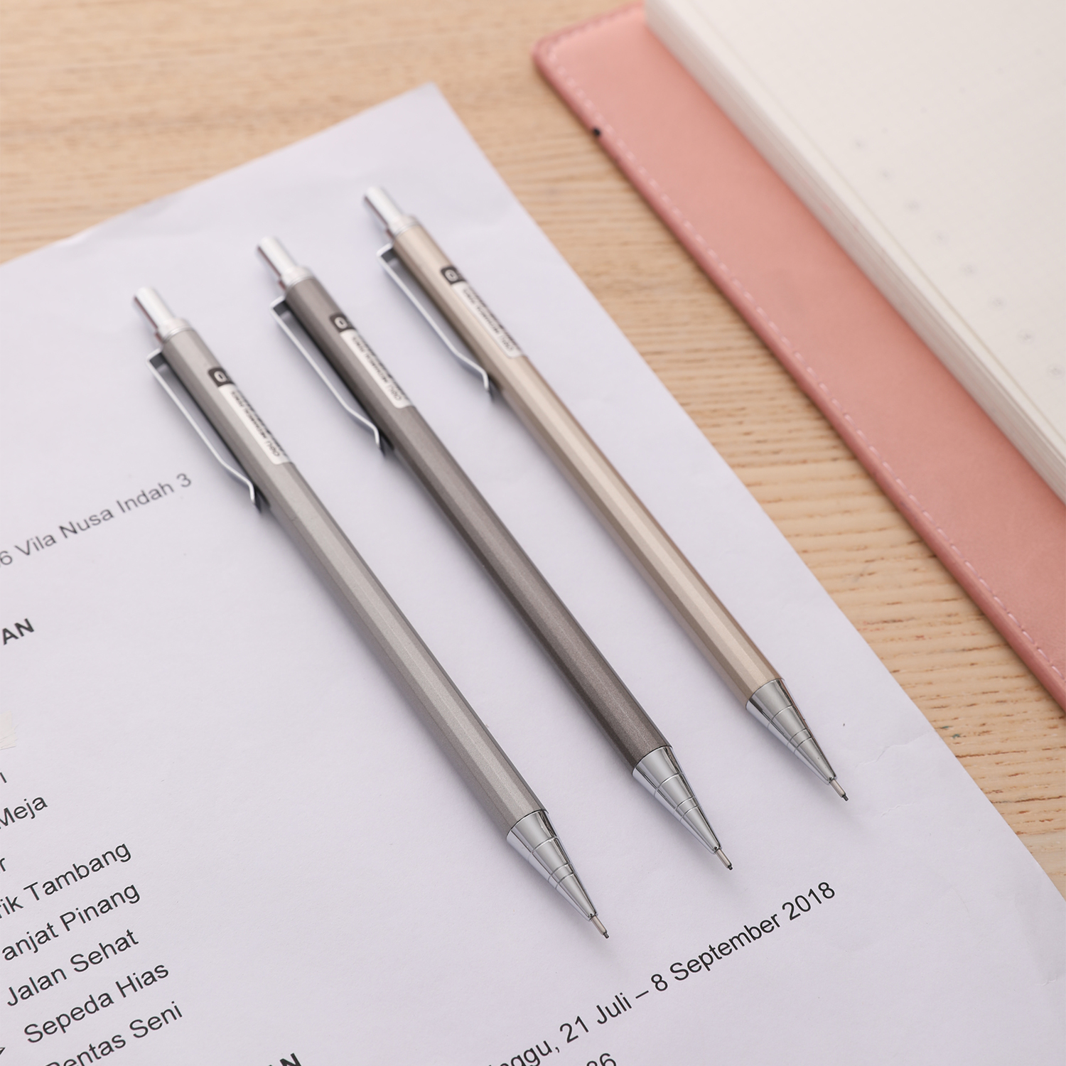 Deli-E6490 Mechanical Pencil
