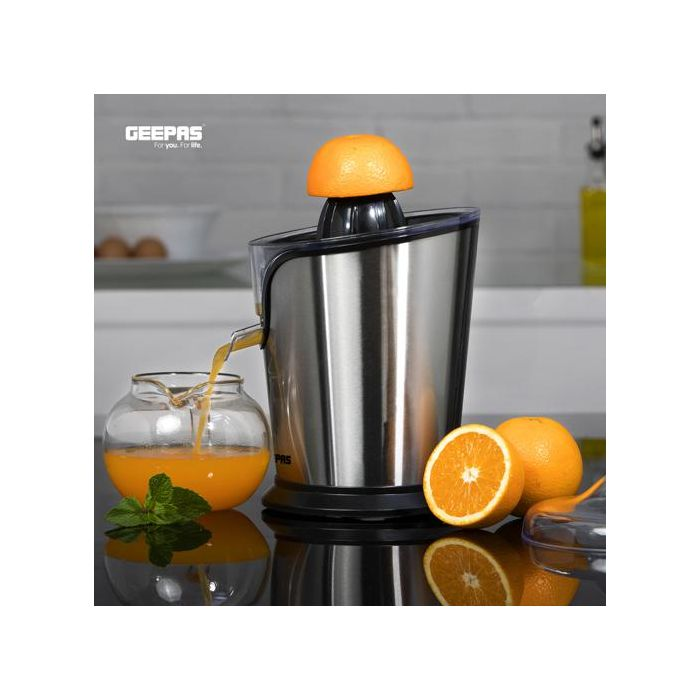 Geepas GCJ46013UK 100 Watt Citrus Juicer - Quick, Healthy, Nutritious Juices With Anti Dust Cover