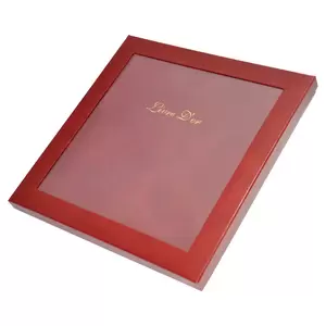 Fis Golden Book, Italian Pu Cover, Laid Paper, 100 Gsm With Frame Gift Box And Gilding - 96 Sheets, Maroon Color, 280 X 275 Mm